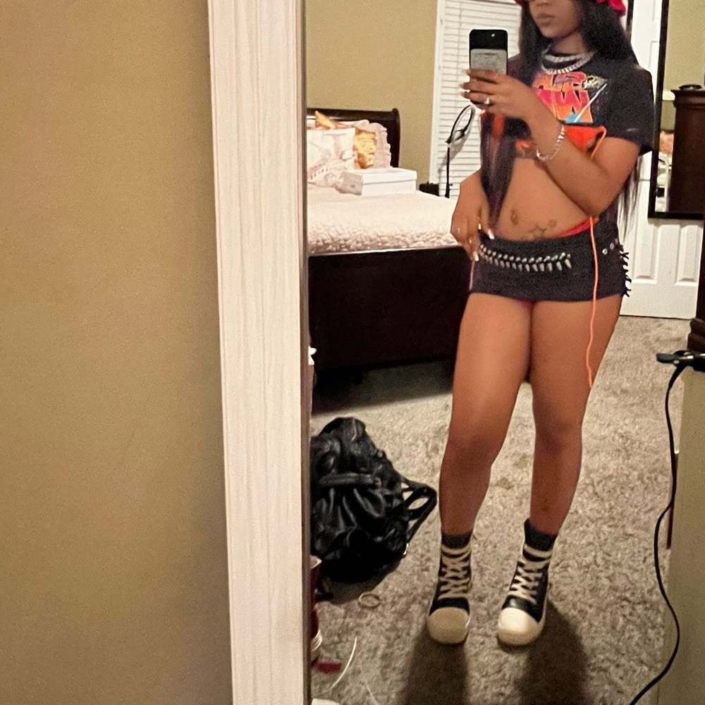 Custom three piece set - Picture 3 of 3